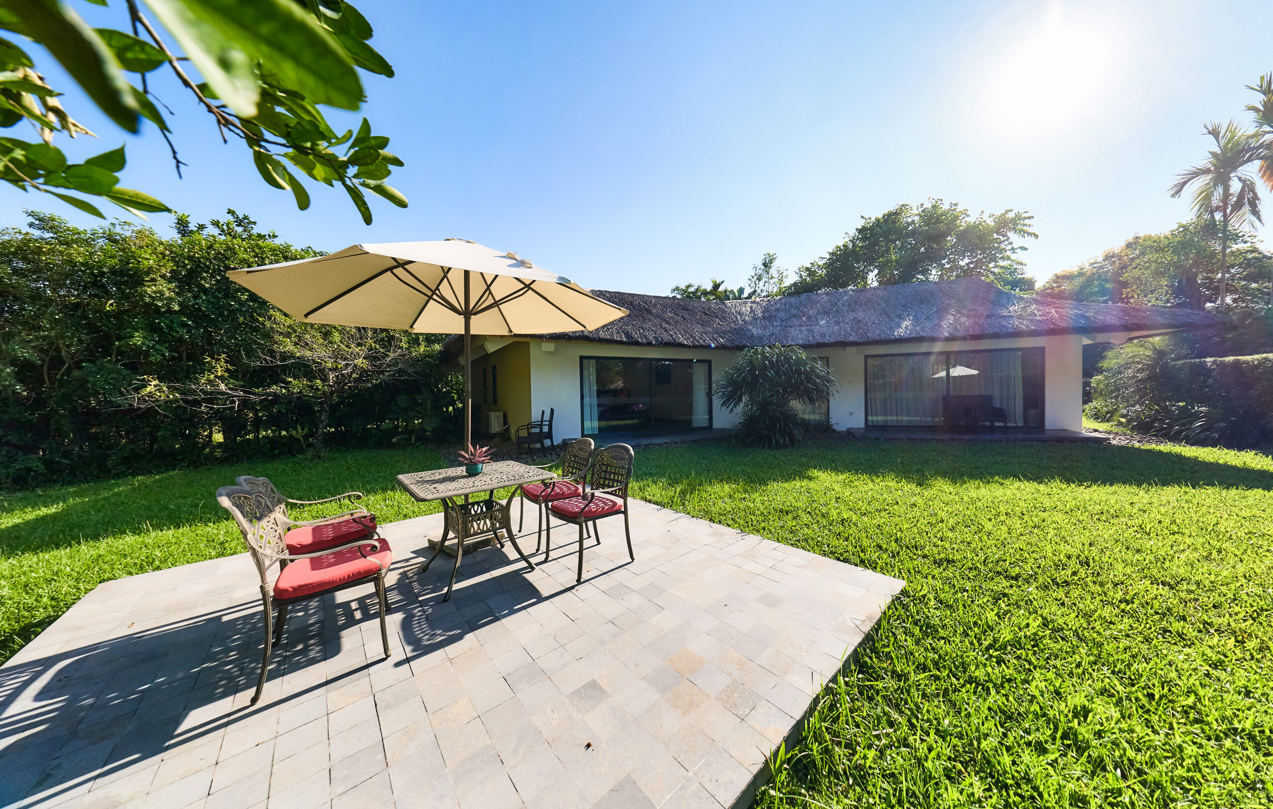 GARDEN VILLA