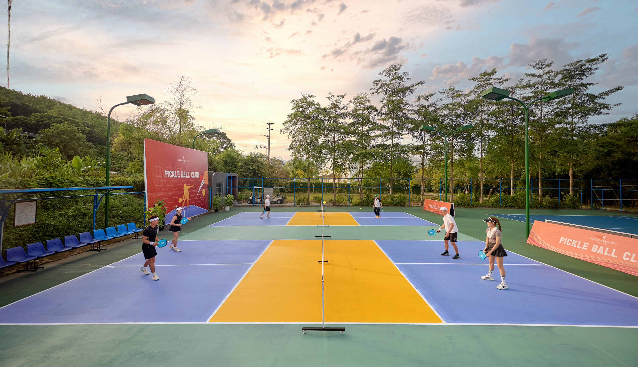 TENNIS AND PICKLE BALL COURSE