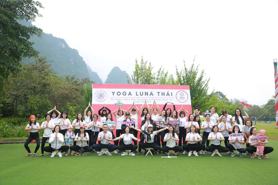 GALA DINNER KIM BÔI: TỔ CHỨC TIỆC NGOÀI TRỜI GIỮA NÚI RỪNG TẠI SERENA RESORT
